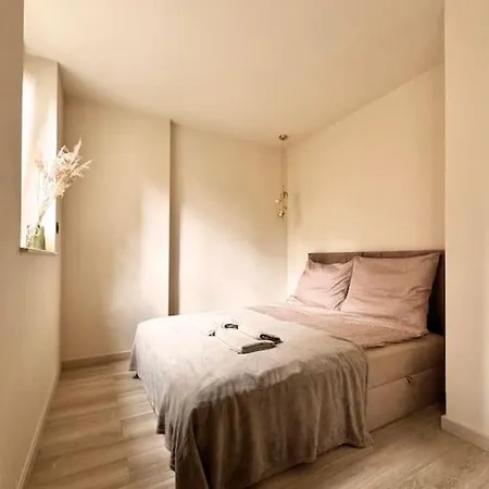 Unique Center * Wrocław