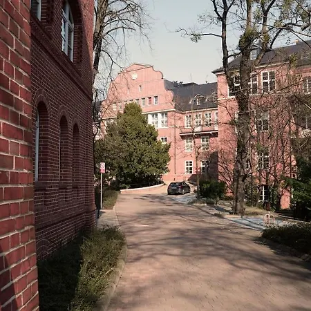 Unique Center Apartment
